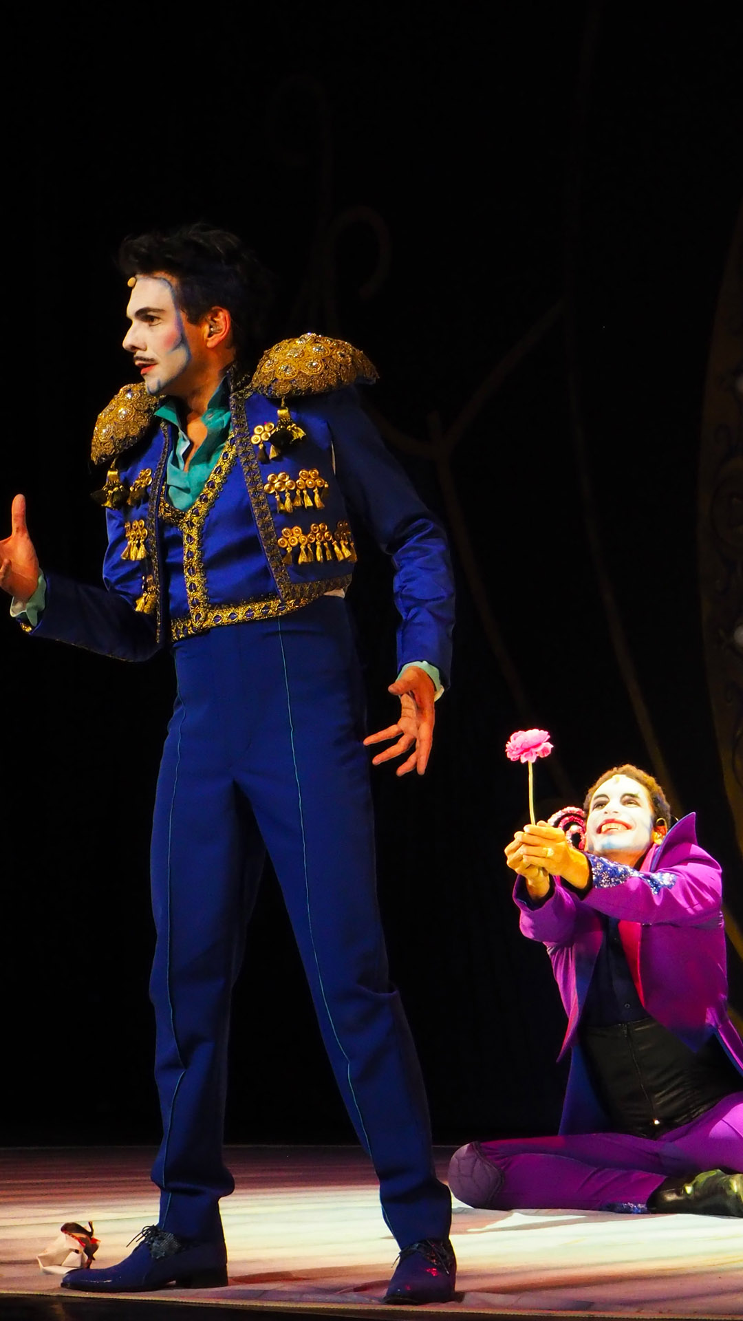 THE OPERA LOCOS